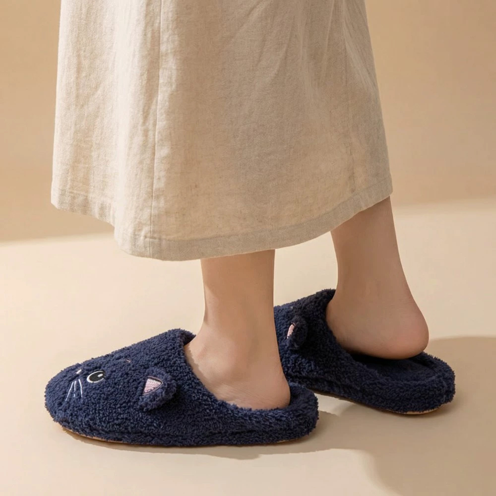 Wygodne, uniwersalne kapcie z  – Embroidery Garments recenzja i cena